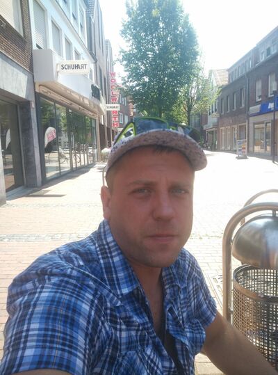  ,   Andrey, 41 ,  