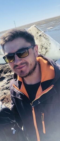  ,   Ruslan, 35 ,   ,   , c 