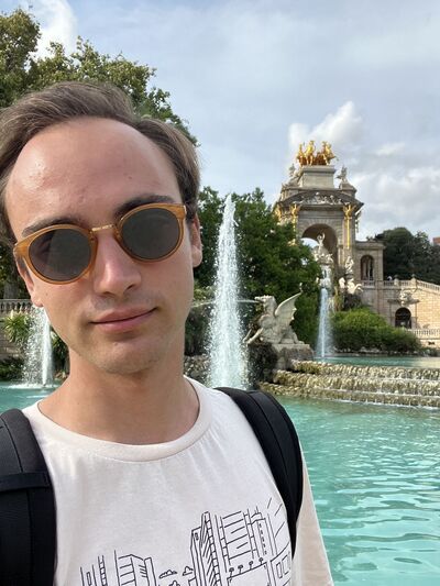  ,   Anton, 28 ,   ,   , c 