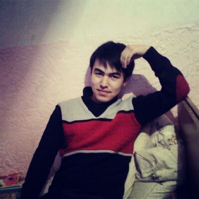  ,   Erik, 30 ,   