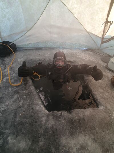  ,   Akvamen, 33 ,   ,   , c 
