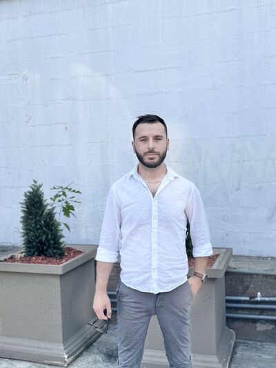  Orchard Park,   , 28 ,   ,   