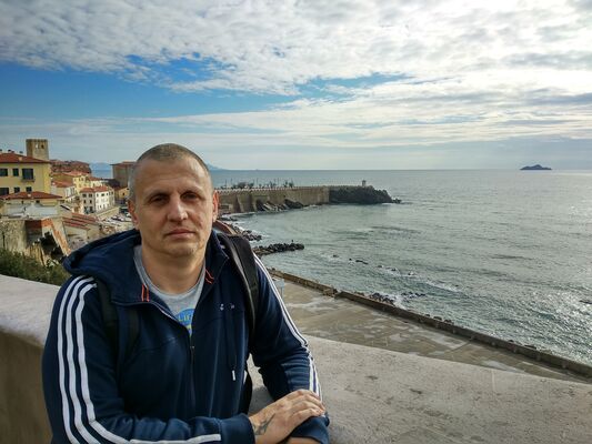  ,   Ruslan, 54 ,     , c 