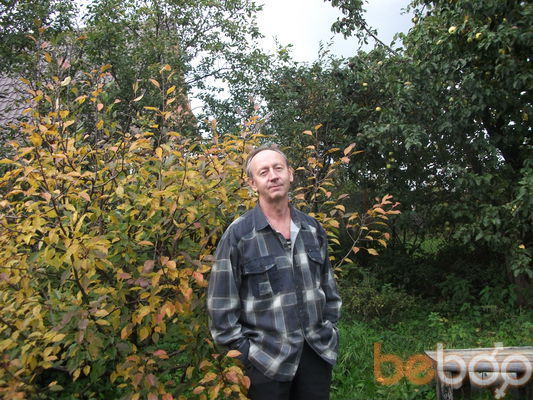  ,   Leonid, 64 ,  