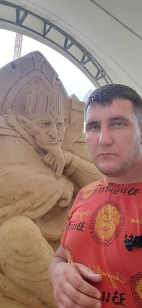  ,   Ivan, 33 ,   ,   