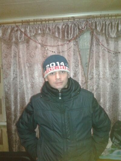  ,   Artem, 35 ,   