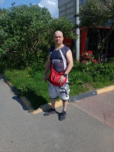  ,   Alexey, 49 ,   c 