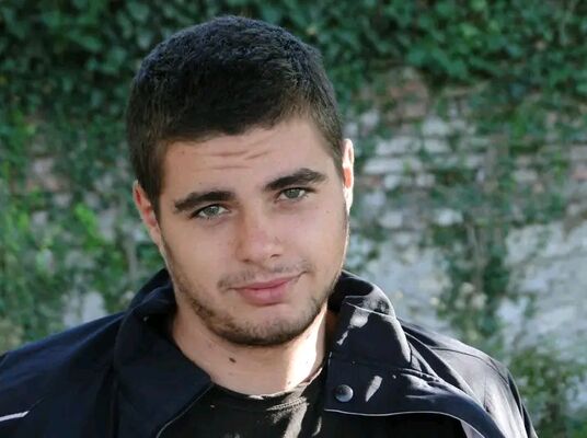  Gliwice,   Adam, 28 ,   ,   
