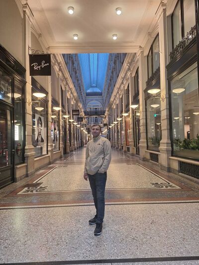  ,   Emil, 42 ,   ,   