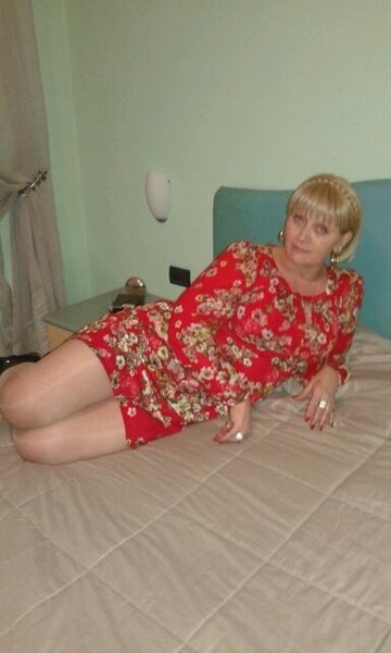  ,   Scarllet, 61 ,     , c 