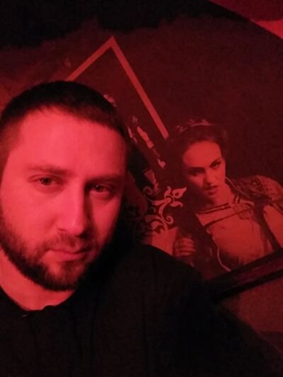  ,   Alex, 41 ,   ,   