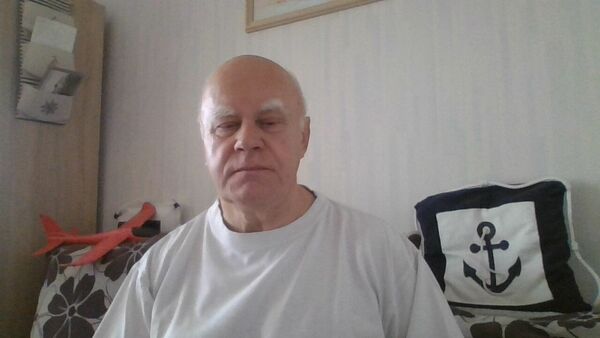  ,   Artur, 69 ,   