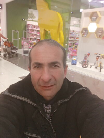  ,   Dav, 54 ,   
