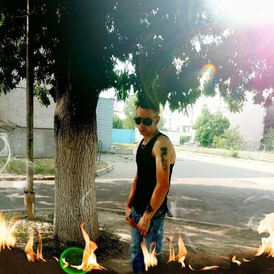  ,   Vlad, 30 ,   ,   , c 