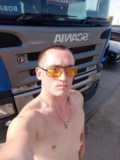  ,   Vladimir, 30 ,     