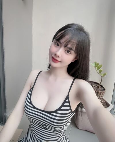  ,   Jenny, 25 ,   ,   