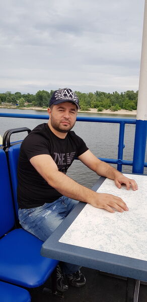  ,   Maxmud, 41 ,  