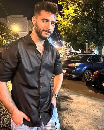  --,   Salah, 26 ,   ,   , c 