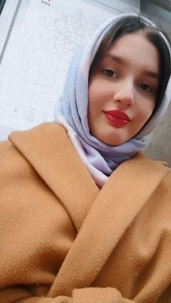  ,   Eva, 24 ,   ,   , c , 