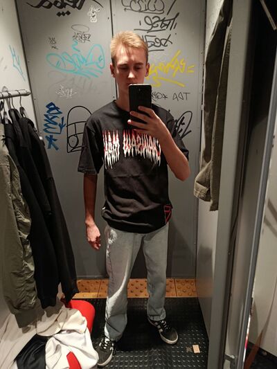  ,   Oleksandr, 18 ,   ,   