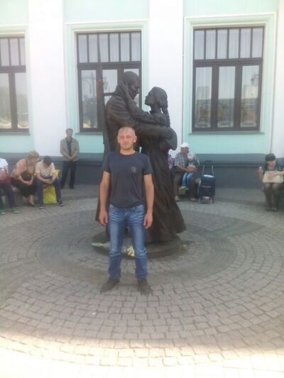  ,   Sergei, 42 ,   ,   , c 