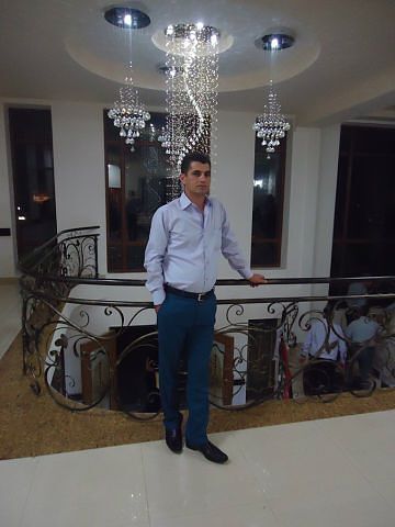  ,   Gevor, 47 ,   ,   