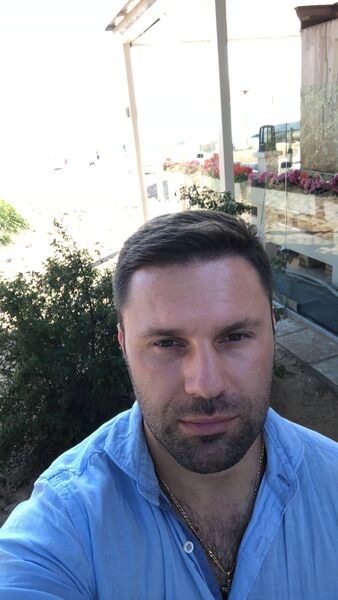  -,   Denis, 40 ,  