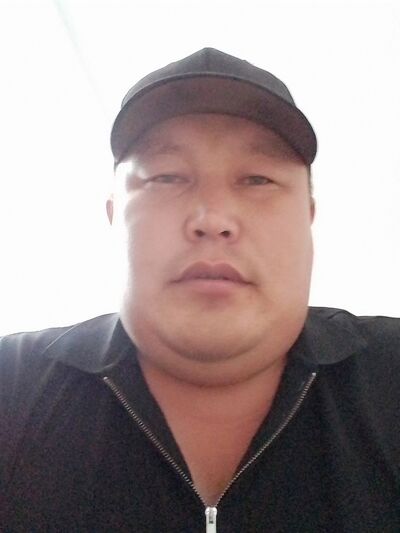  ,   Kuanysh, 35 ,     