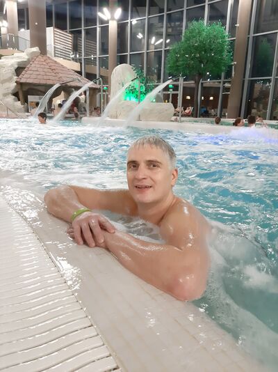   ,   Mikhail, 42 ,   ,   