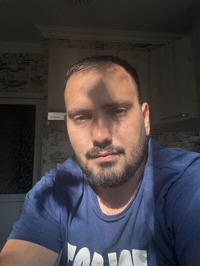  ,   Aziz, 26 ,   ,   