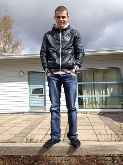  ,   Cheeston, 33 ,   ,   , c 