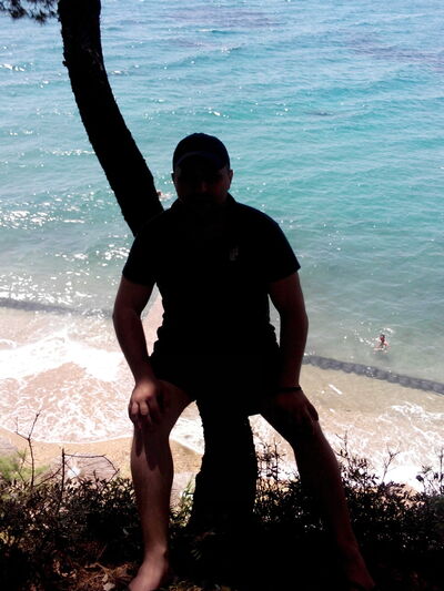  ,   Viktor, 46 ,   ,   , c 