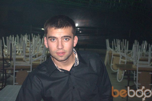  ,   Valera, 32 ,   ,   , c , 