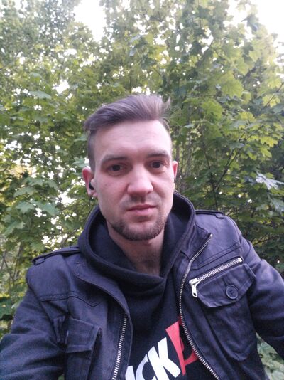  ,   John, 29 ,   ,   , c , 