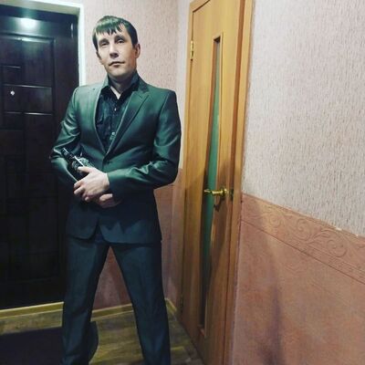  ,   Pavel, 35 ,   ,   , c 