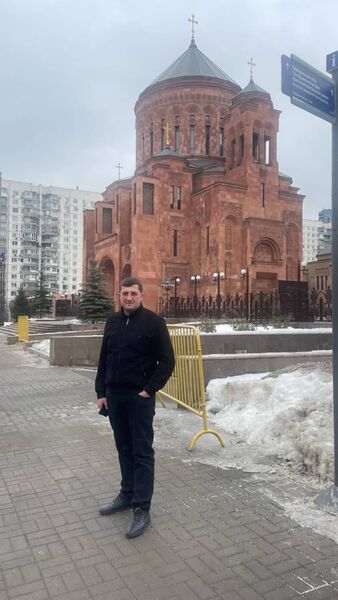  ,   Andranik, 29 ,   ,   