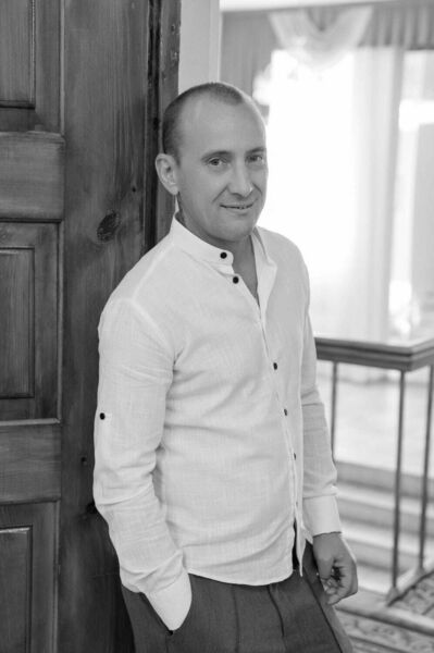  ,   Viktor Vovk, 49 ,   , 