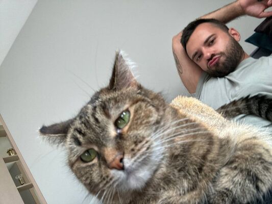  -,   Andy, 28 ,   ,   , c 