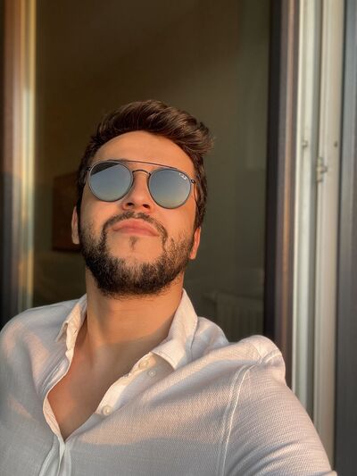  ,   Mert, 31 ,   ,   