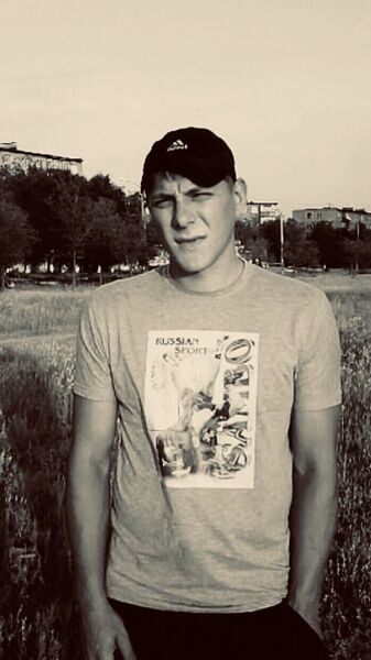  ,   Denis, 38 ,   ,   