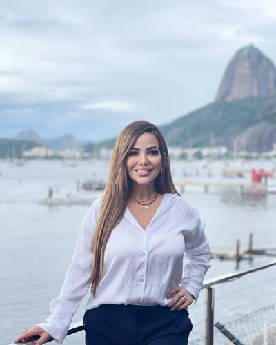  ,   Jasmine, 26 ,   c 