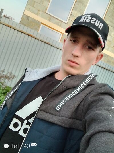 ,   Pavel, 25 ,   , c 