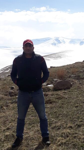  ,   Mehrab, 40 ,   ,   