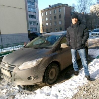  ,   Ruslan, 44 ,   ,   