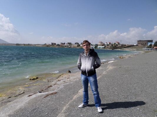  ,   Lyov, 32 ,   ,   , c 