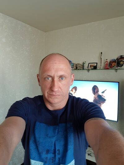  ,   Valery, 46 ,     , c 