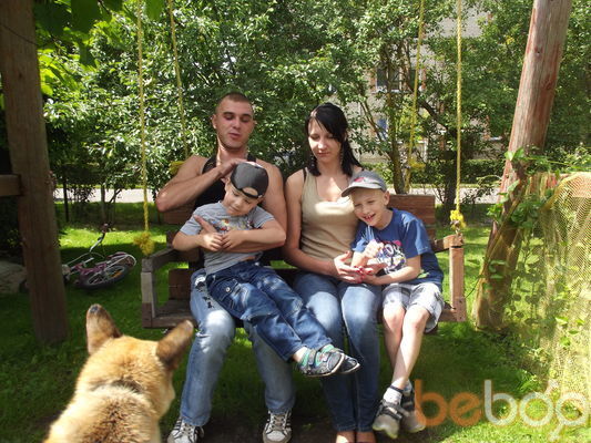  ,   Artjom, 38 ,   