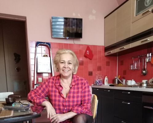  ,   Marina, 68 ,   ,   