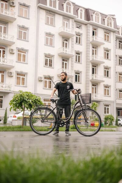  ,   Jalolxon, 24 ,   ,   