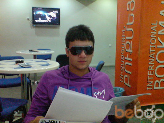  ,   Emil, 33 ,   ,   , c 